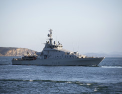 Royal New Zealand Navy's HMNZS Hawea sailing on the sea